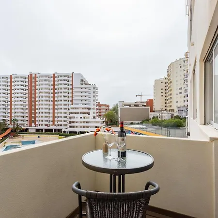 Apartamento Squash Rocha *